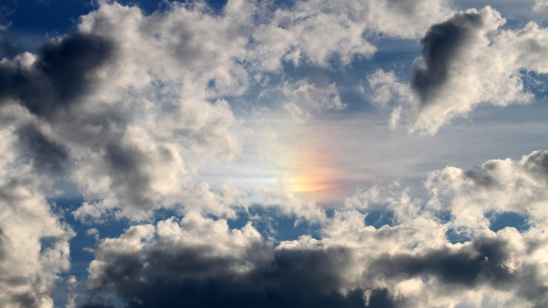 开云网址入口-《电竞产业新宠：虚拟现实与增强现实技术融合》，虚拟化电子竞技